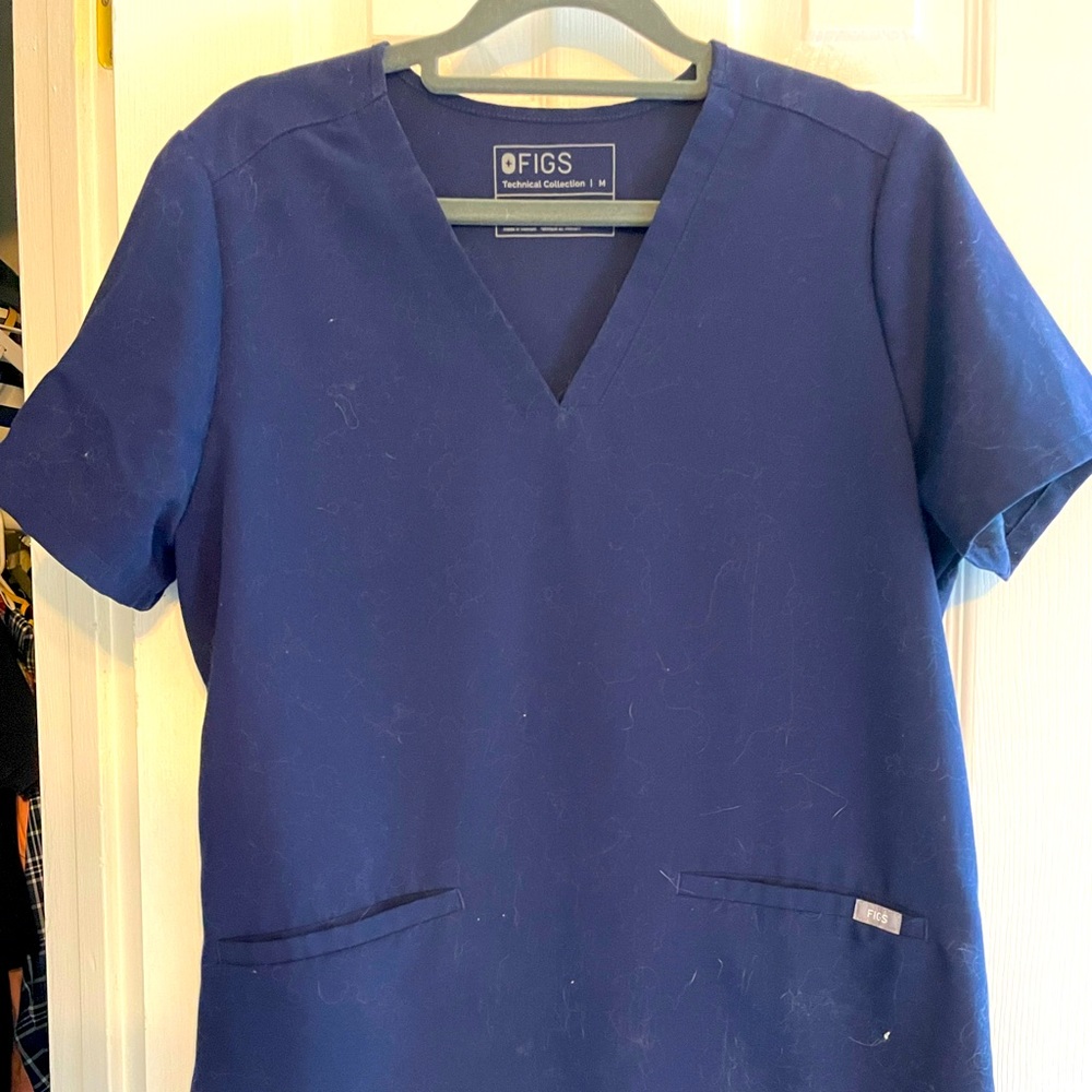 Navy Size M FIGS - Casma